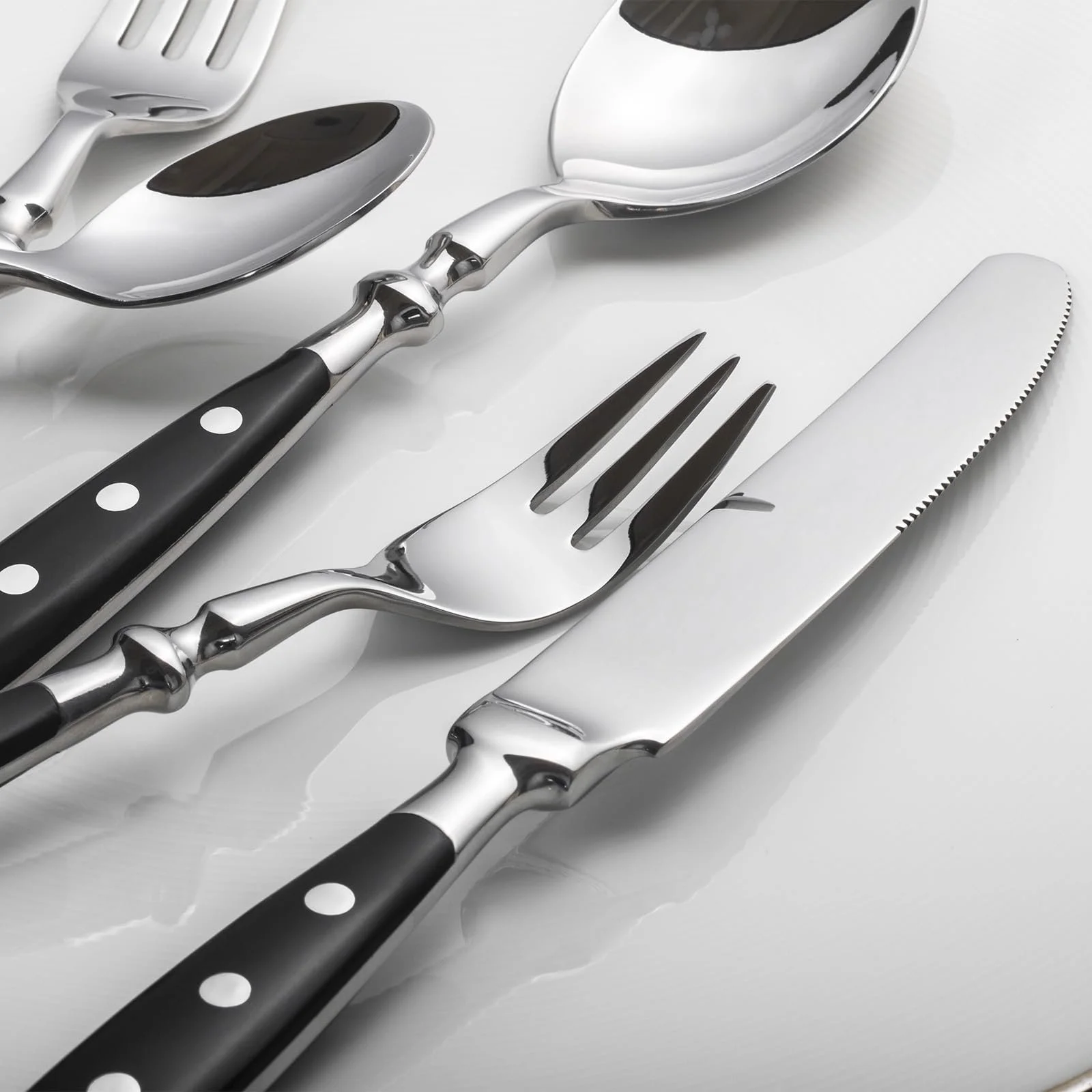 Набір столових приборів Alata Berlin Series для 6 осіб з нержавіючої сталі з чорними ручками кований та важкий, фото №6