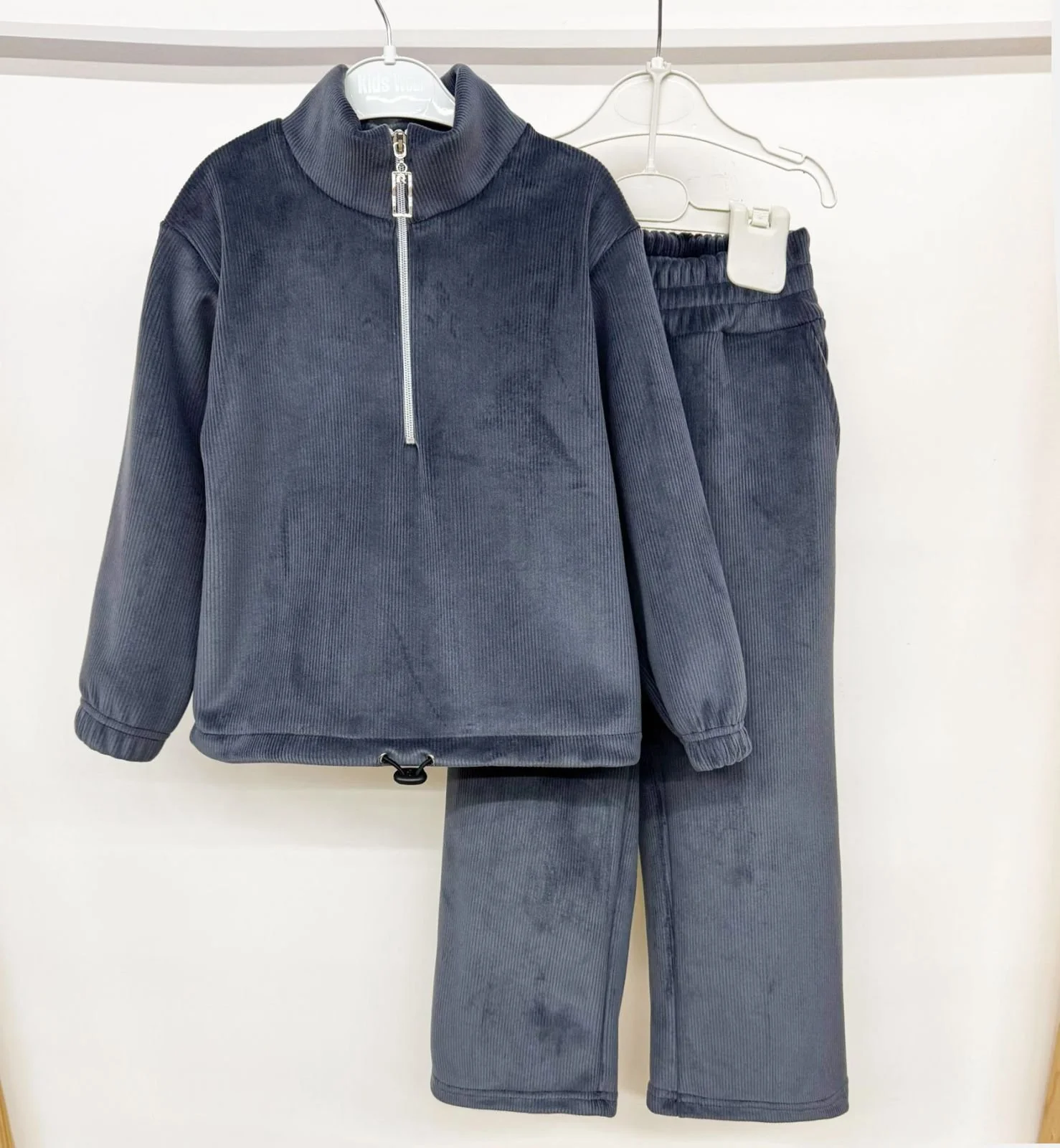 ХІТ ЗИМИ! Теплий велюровий костюм для дівчинки на флісі 110-158 см, фото №8 ХІТ ЗИМИ! Теплий велюровий костюм для дівчинки на флісі 110-158 см, фото №8