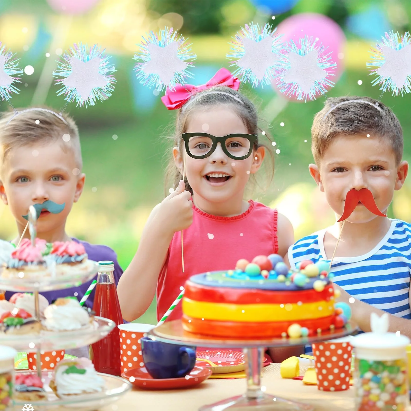 Обруч для волосся з фольгованими смужками, помпоном і блискучими зірками, білий, фото №5