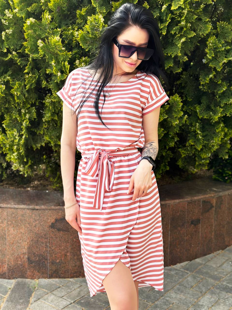 Женское летнее стильное платье в полоску GF04172 цвет красный размер 46/48, фото №3 Женское летнее стильное платье в полоску GF04172 цвет красный размер 46/48, фото №3