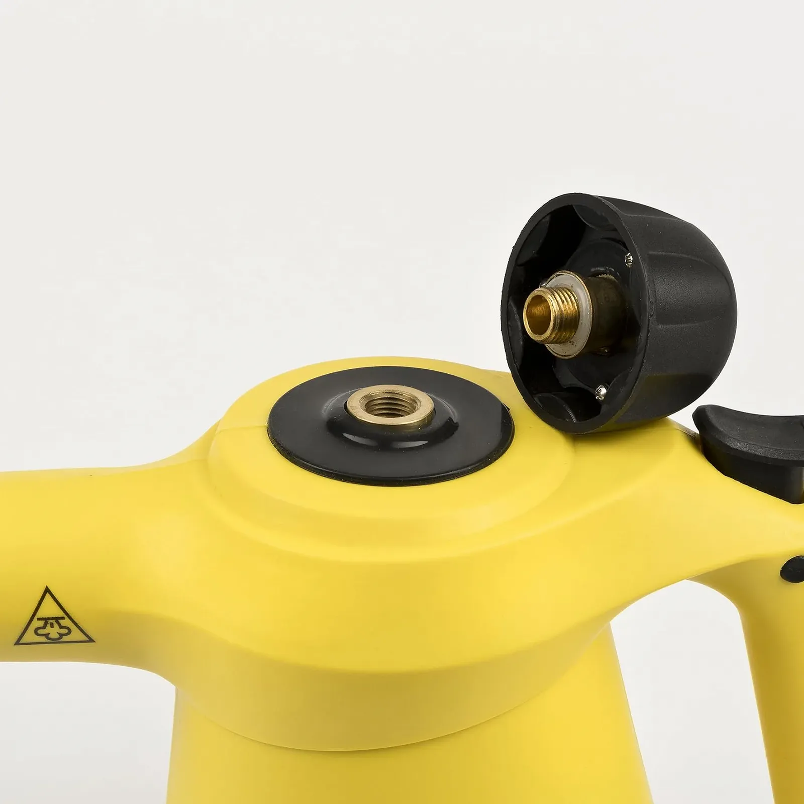 Пароочисник G3 Ferrari Attivap G90036 1100 Вт 350 мл 4 бар Yellow, фото №5 Пароочисник G3 Ferrari Attivap G90036 1100 Вт 350 мл 4 бар Yellow, фото №5