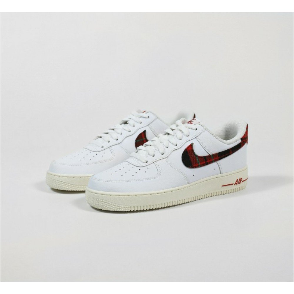 Кросівки Nike Air Force 1 Low '07 LV8 Tartan Plaid White University Red 46, фото №3