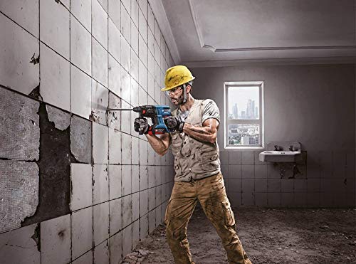 Аккумуляторный набор Bosch GSR 18 V-28 + GBH 18 V-20 18 В/4 Ач (IEC) Li-Ion 7-элементов, фото №2 Аккумуляторный набор Bosch GSR 18 V-28 + GBH 18 V-20 18 В/4 Ач (IEC) Li-Ion 7-элементов, фото №2