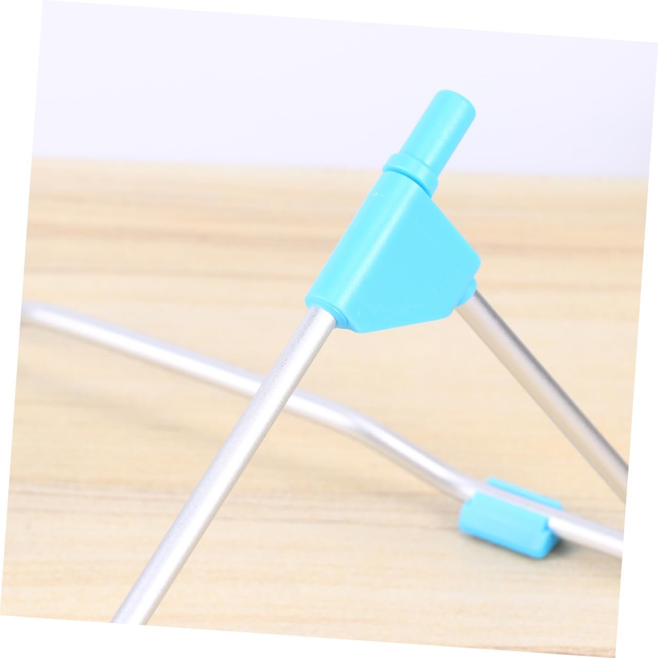 Підставка для ноутбука алюмінієва складана з регулюванням висоти портативна легка для офісу дому подорожей та вулиці в синьому кольорі зі стабільною конструкцією та захистом від подряпин, фото №5