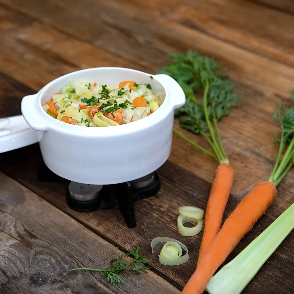 Гусятниця для запікання сиру Boska Cheese Baker L кругла з підставкою та свічкою Біла та чорна, фото №6