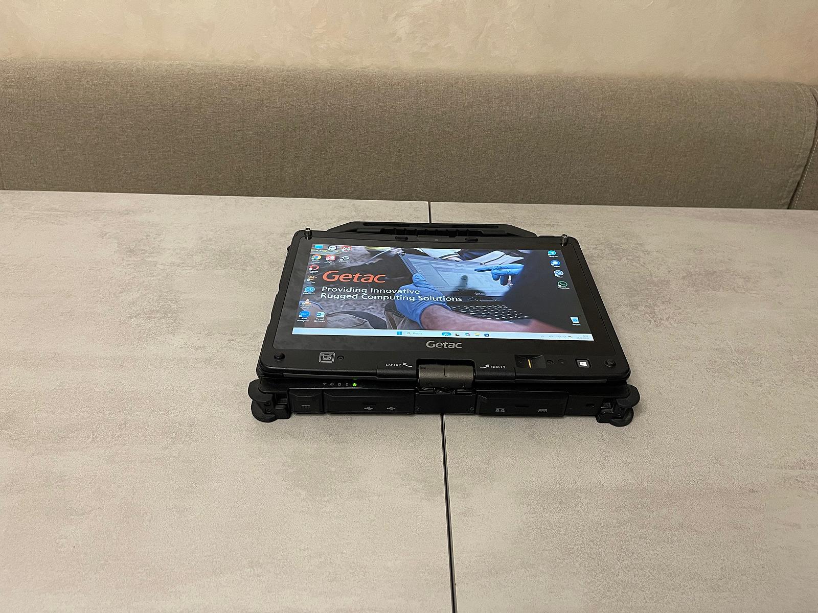 Захищений ноутбук-трансформер Getac V110 G3, 11.6", i7-6500U, 16GB, 128GB, Com-порт, фото №6 Захищений ноутбук-трансформер Getac V110 G3, 11.6", i7-6500U, 16GB, 128GB, Com-порт, фото №6
