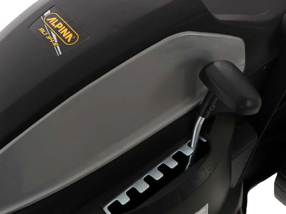 Газонокосилка электрическая ALPINA AL1 34 E / 1200W / до 400 м² / 34 см ширина резки / 35 л коллектор / Черно-серый, фото №8 Газонокосилка электрическая ALPINA AL1 34 E / 1200W / до 400 м² / 34 см ширина резки / 35 л коллектор / Черно-серый, фото №8