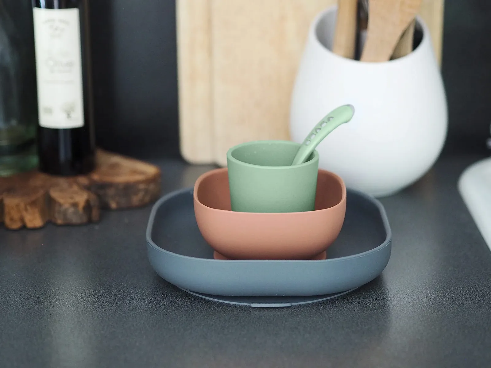 Набір дитячого посуду Bélaba Silicone з присоскою, нековзкий, 4 предмети: тарілка + миска + склянка + ложка, міцний силікон, фото №5 Набір дитячого посуду Bélaba Silicone з присоскою, нековзкий, 4 предмети: тарілка + миска + склянка + ложка, міцний силікон, фото №5