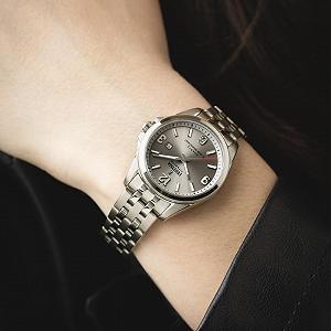 Жіночий Годинник Festina Dress F20697/2, сірий, Браслет synthetic.ua - Фото 1
