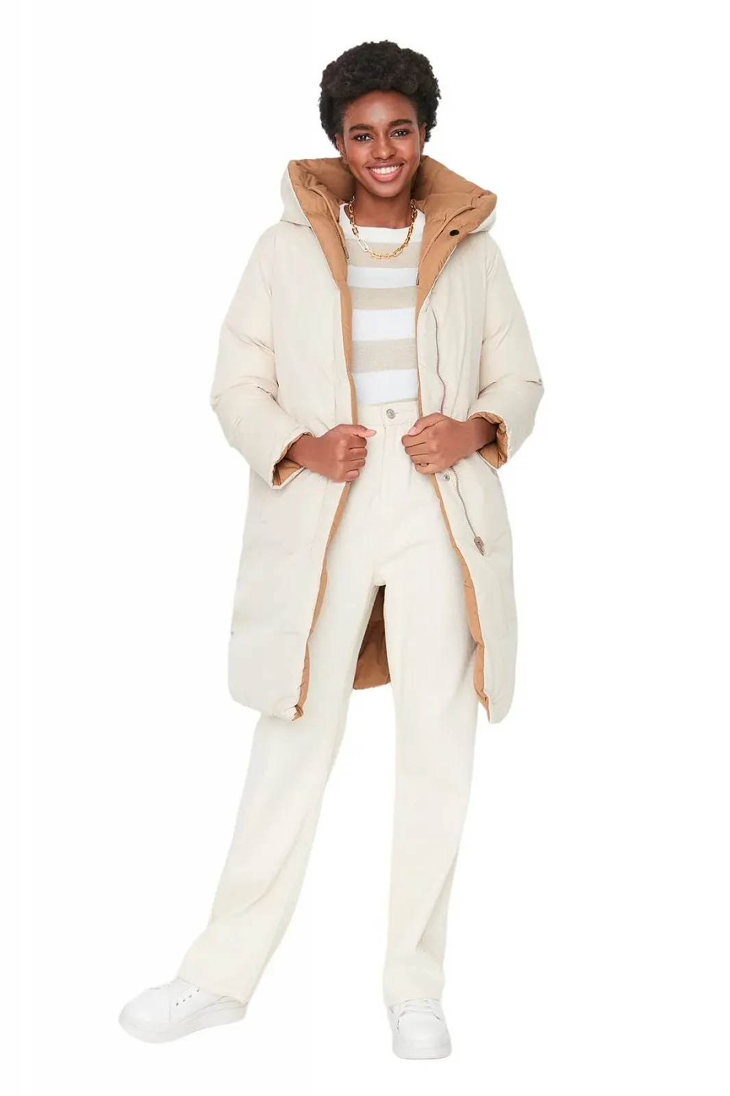 Куртка Trendyol Жіноча З капюшоном Однотонна Зимова, фото №2 Куртка Trendyol Жіноча З капюшоном Однотонна Зимова, фото №2