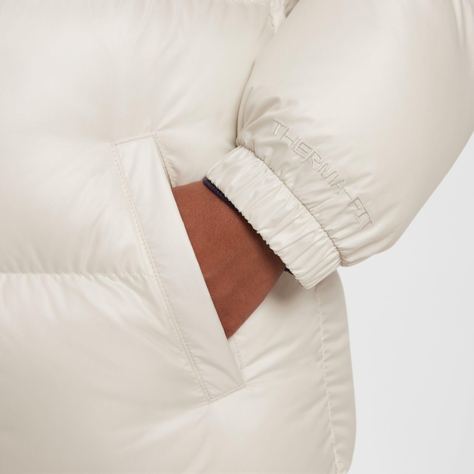 Куртка Nike Therma-fit Ultimate Repel Parka для старших дітей, фото №5 Куртка Nike Therma-fit Ultimate Repel Parka для старших дітей, фото №5