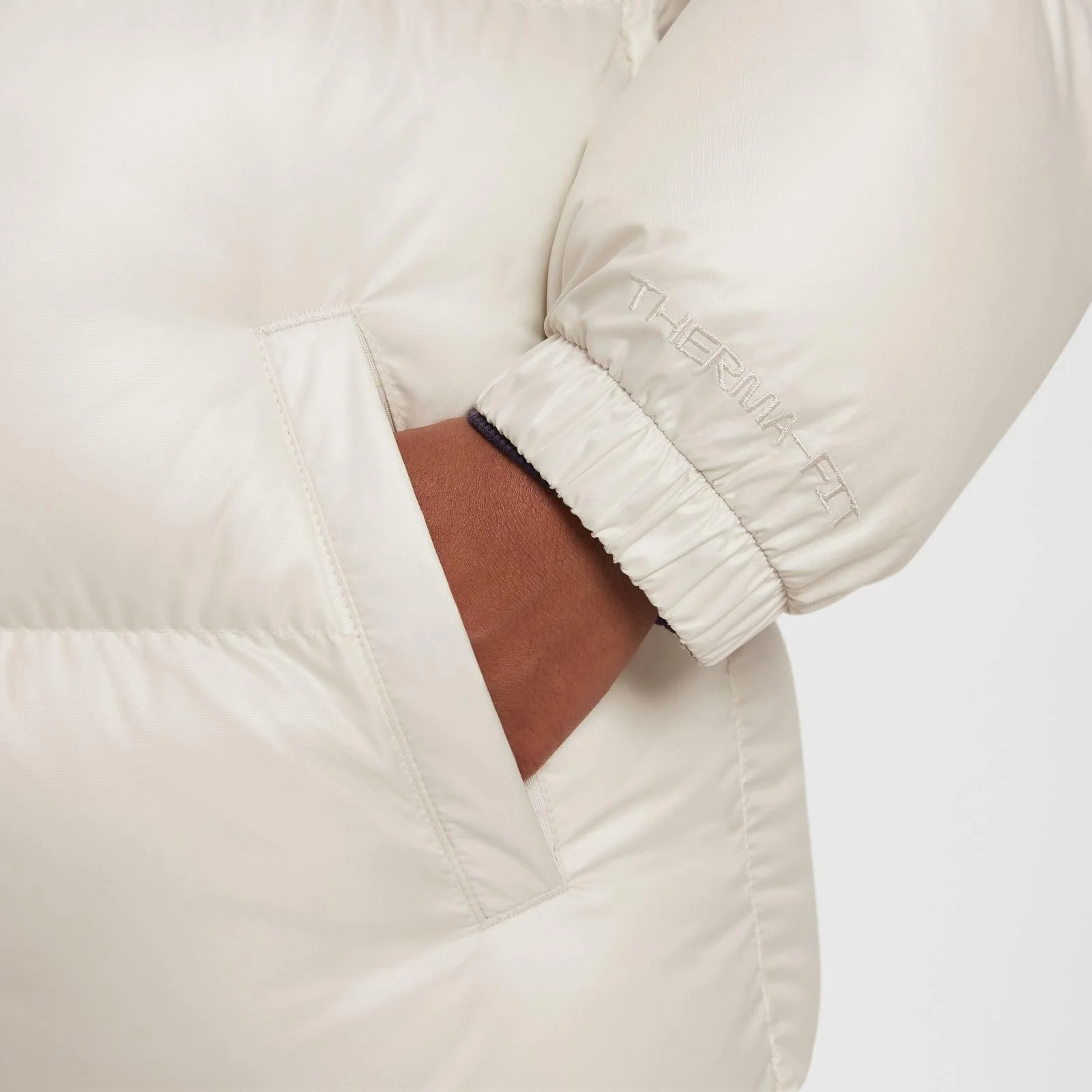 Куртка Nike Therma-fit Ultimate Repel Parka для старших дітей, фото №5 Куртка Nike Therma-fit Ultimate Repel Parka для старших дітей, фото №5