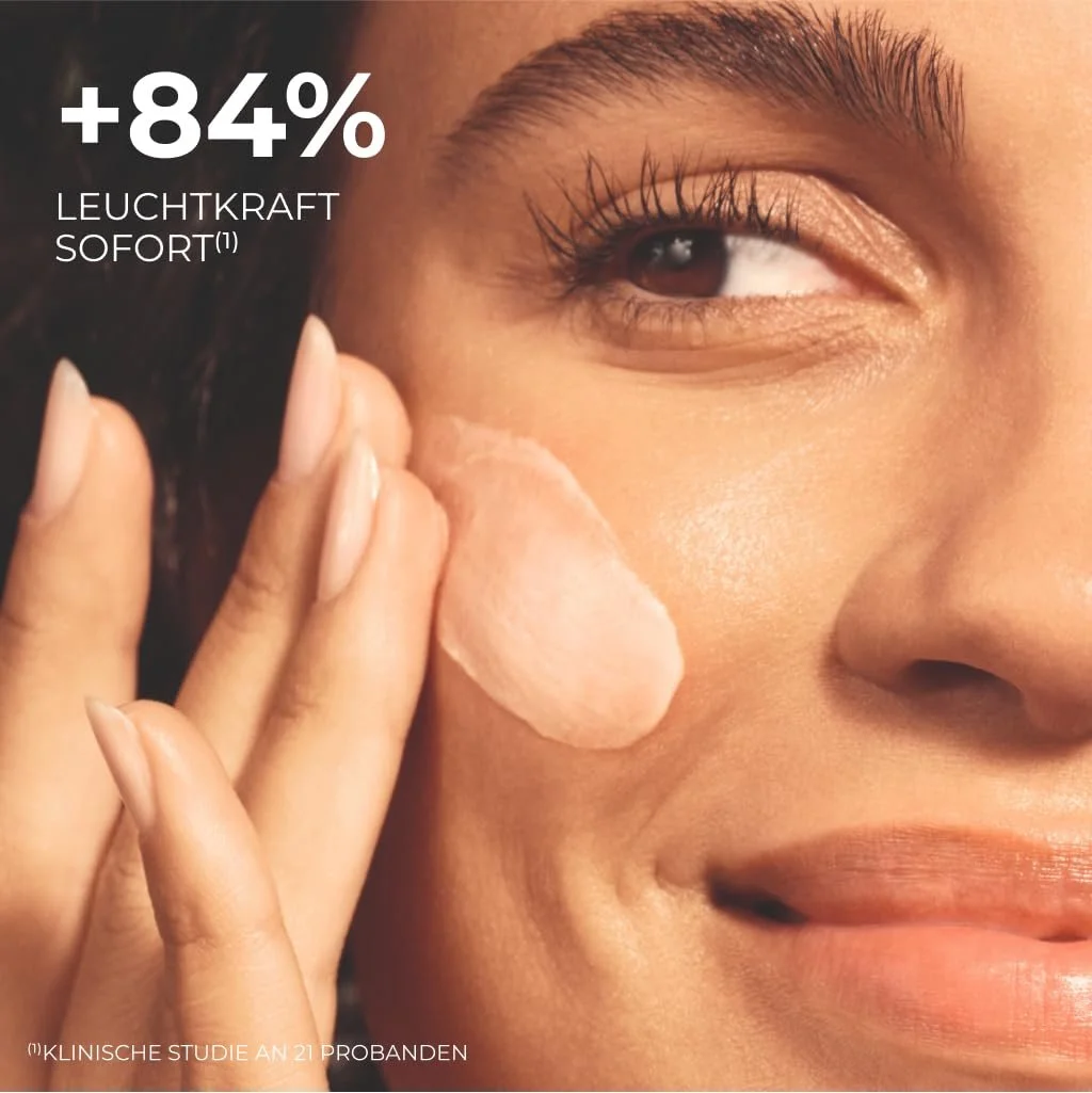 Денний зволожувальний крем Yves Rocher Glow Énergie [C+] Glow Boosting Cream для сяяння, розгладження та пружності всіх типів шкіри з настурцією та вітаміном С 50 мл, фото №4