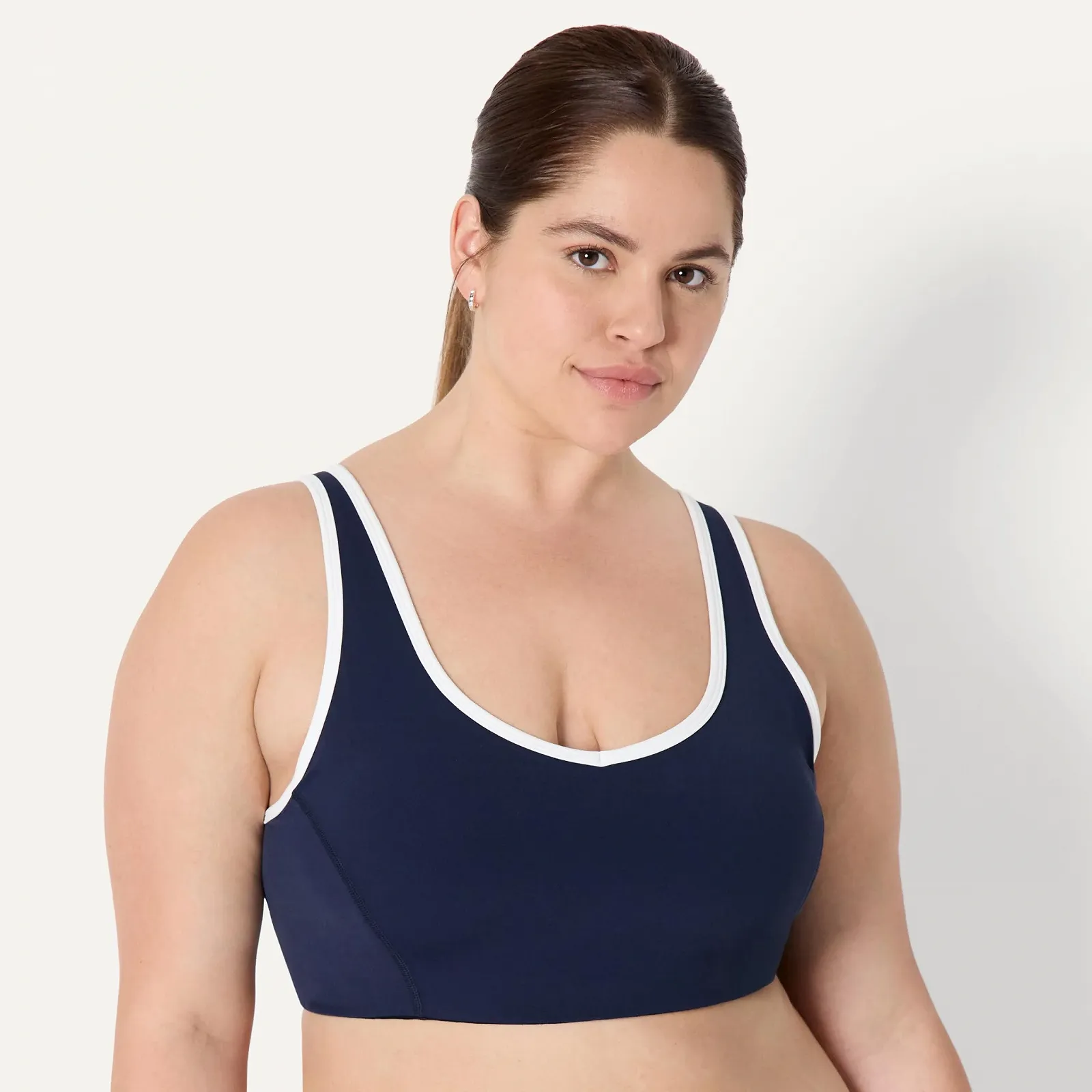 Спортивний бюстгальтер Amazon Essentials Active FormFlex Buttery Soft з V-подібним вирізом, фото №6 Спортивний бюстгальтер Amazon Essentials Active FormFlex Buttery Soft з V-подібним вирізом, фото №6