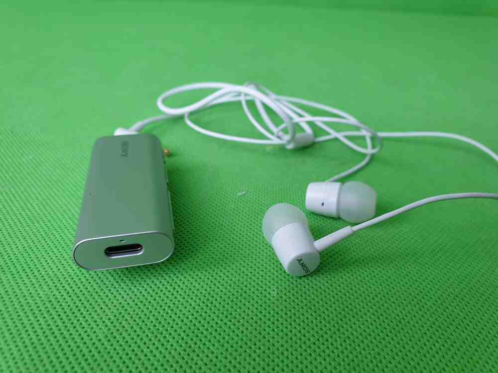 Наушники и Bluetooth-гарнитуры Sony SBH56, фото №2