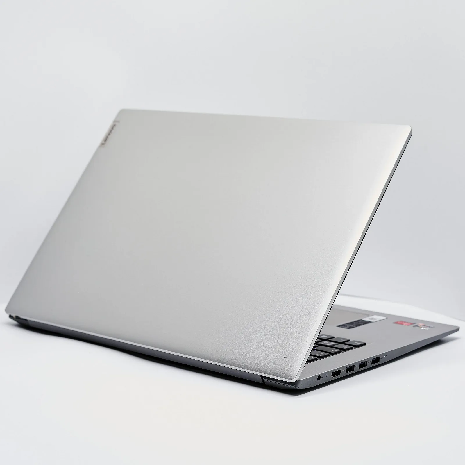 Ноутбук 17.3" IdeaPad 3 17ARE05 AMD Ryzen 5 4500U RAM 8 ГБ SSD 512 ГБ AMD Radeon Graphics Win11 (4852), фото №4