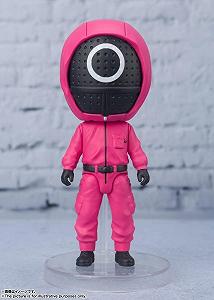 Фигурка Tamashii Nations Squid Game Masked Worker Bandai Spirits Figuarts Mini synthetic.ua - Фото 1