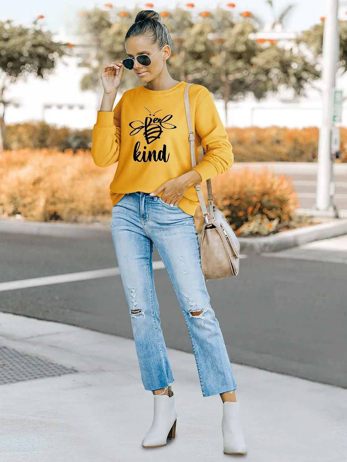 Свитшот WIEIYM Be Kind Женский, с рисунком милой пчелки, с круглым вырезом горловины, смешные топы с длинными рукавами, базовый пуловер для весны, осени, зимы, фото №4 Свитшот WIEIYM Be Kind Женский, с рисунком милой пчелки, с круглым вырезом горловины, смешные топы с длинными рукавами, базовый пуловер для весны, осени, зимы, фото №4