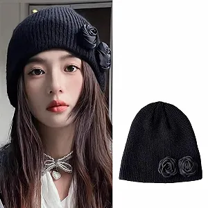 Вязаная шапка с цветами Ldabrye Черный synthetic.ua - Фото 1