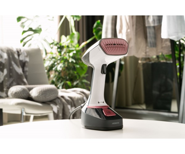 ARDESTO Відпарювач ручний SI-S1400, 1400Вт 280мл паровий удар постійна пара 22гр керам підошва біло-чорний, фото №2