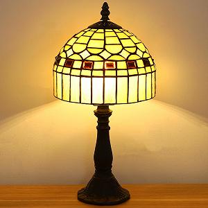 Настільна лампа Tiffany Retro вітражне скло ручна робота LED E27 synthetic.ua - Фото 1