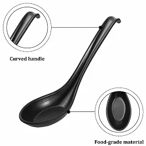 Ложка суповая Melamine 6 шт 16,5 см Японская ложка для рамена с длинной ручкой и крючком Круглая основа для ресторана/кухни Белый+Черный synthetic.ua - Фото 1
