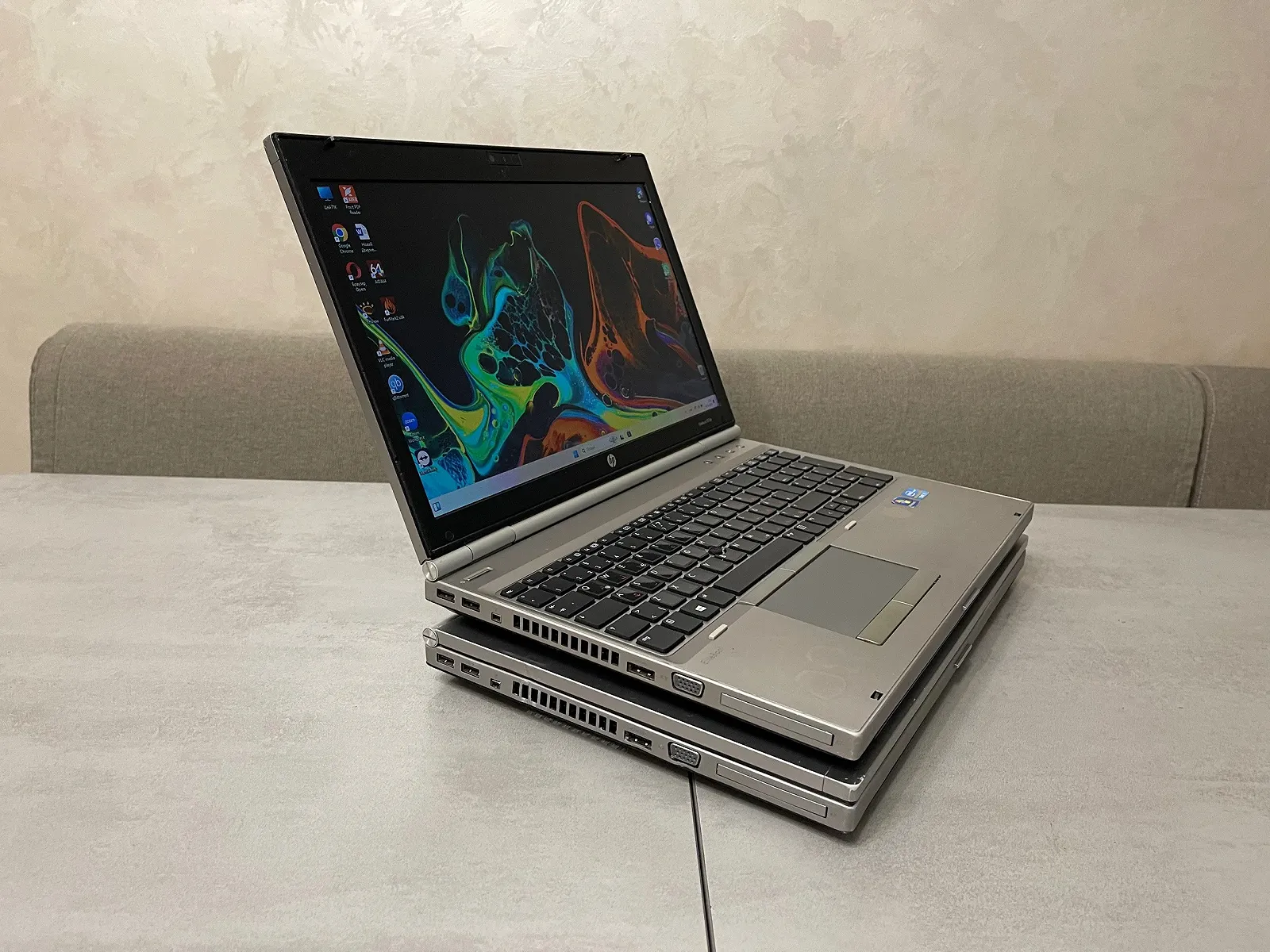 Ноутбук HP EliteBook 8570p, 15,6" HD+, i7-3740QM, 8GB, 120GB SSD, AMD Radeon 7570M, фото №3 Ноутбук HP EliteBook 8570p, 15,6" HD+, i7-3740QM, 8GB, 120GB SSD, AMD Radeon 7570M, фото №3