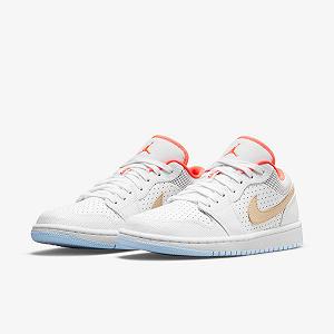 Кросівки Jordan 1 Low SE White Sesame (W) 41 synthetic.ua - Фото 1