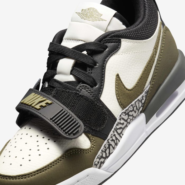 Кроссовки Nike AIR JORDAN LEGACY 312 LOW (GS) Размер 38, фото №5