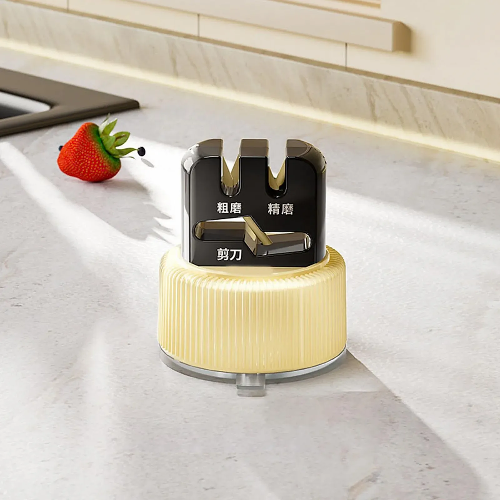 Точилка для ножиць та ножів Scissors Sharpener з вакуумною присоскою антиковзна для кухні та походів, фото №7