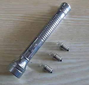 Ручной Фонарь Nostalgia Flashlight, Простой Портативный Винтажный Стиль, Бытовой Уличный Фонарь, Старый Дизайн, Мощный Яркий Фонарик, Ностальгический Простой Ice цена на synthetic.ua - Фото 1 Ручной Фонарь Nostalgia Flashlight, Простой Портативный Винтажный Стиль, Бытовой Уличный Фонарь, Старый Дизайн, Мощный Яркий Фонарик, Ностальгический Простой Ice synthetic.ua - Фото 1