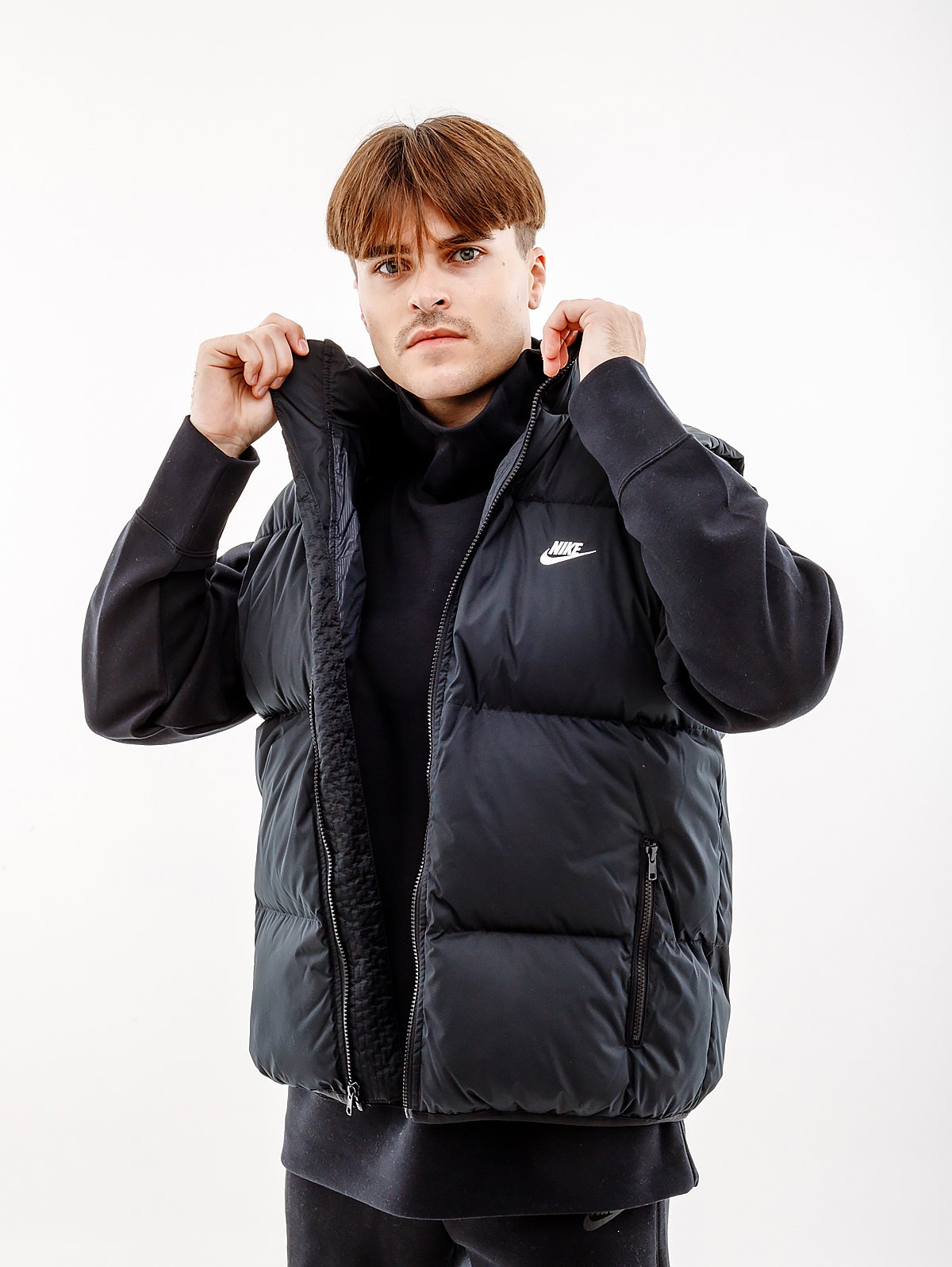 Жилетка Nike CLUB PUFFER VEST S, фото №1