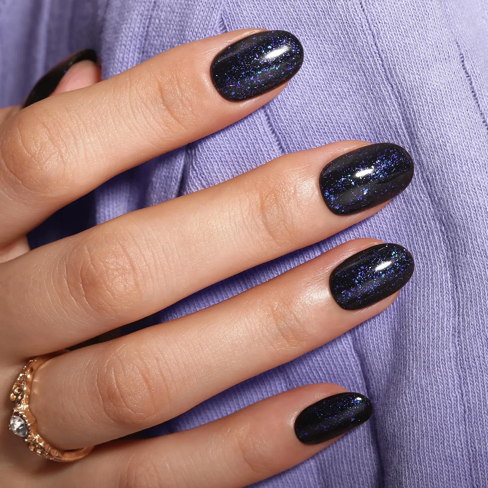 Гель-лак Bluesky Galaxy 05 Хамелеон Хлопья 10 мл, фото №3 Гель-лак Bluesky Galaxy 05 Хамелеон Хлопья 10 мл, фото №3