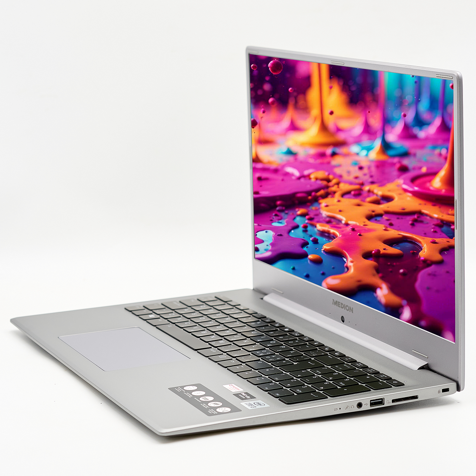 Ноутбук 17,3" Medion (Lenovo Group) Akoya S17403 Intel Core i3-10110U RAM 16 ГБ SSD 512 ГБ Intel Graphics Підсвітка Win10 (4475), фото №4