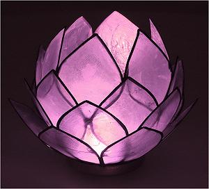 Свічник GURU SHOP Lotus Shell 20 см Темно-фіолетовий synthetic.ua - Фото 1