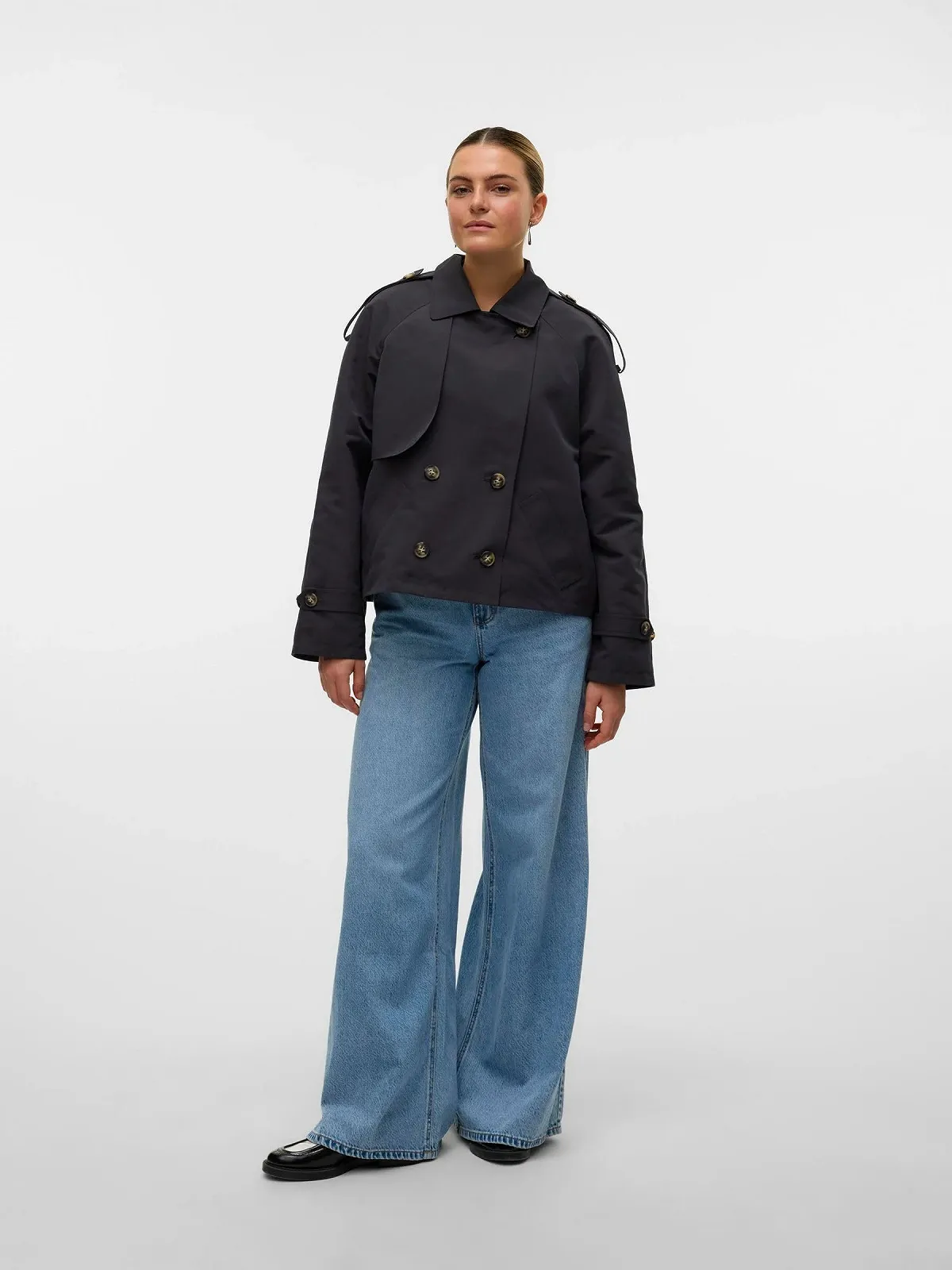 Тренч VERO MODA Vmchloe Short Noos Женский, фото №3 Тренч VERO MODA Vmchloe Short Noos Женский, фото №3