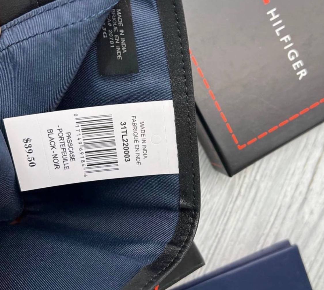 Чоловіче брендовий гаманець із натуральної шкіри Tommy Hilfiger чорний в подарунковій коробці, фото №1