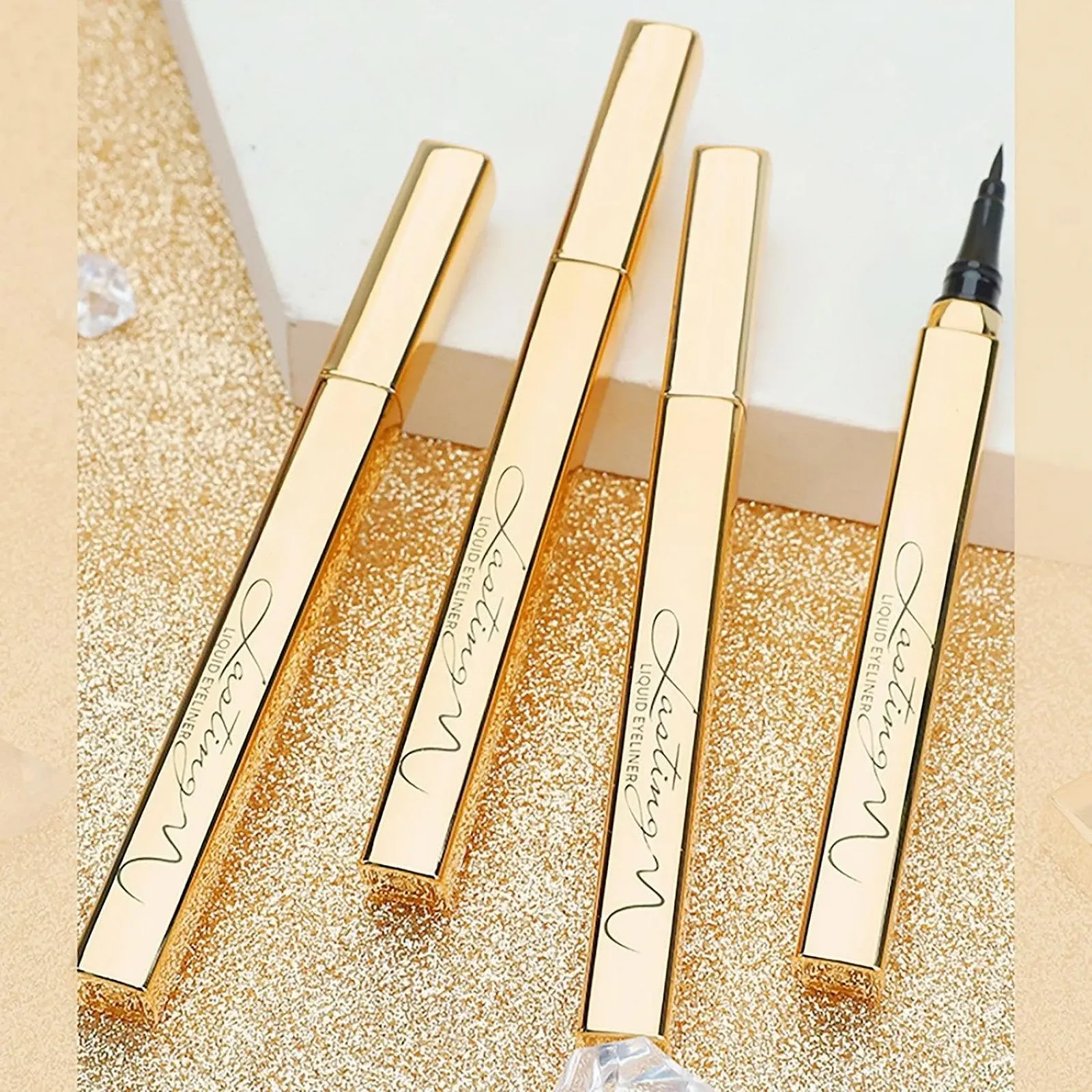 Підводка Для Очей Водостійка Гелева З Блискітками Starlit Black (Чорний), фото №6