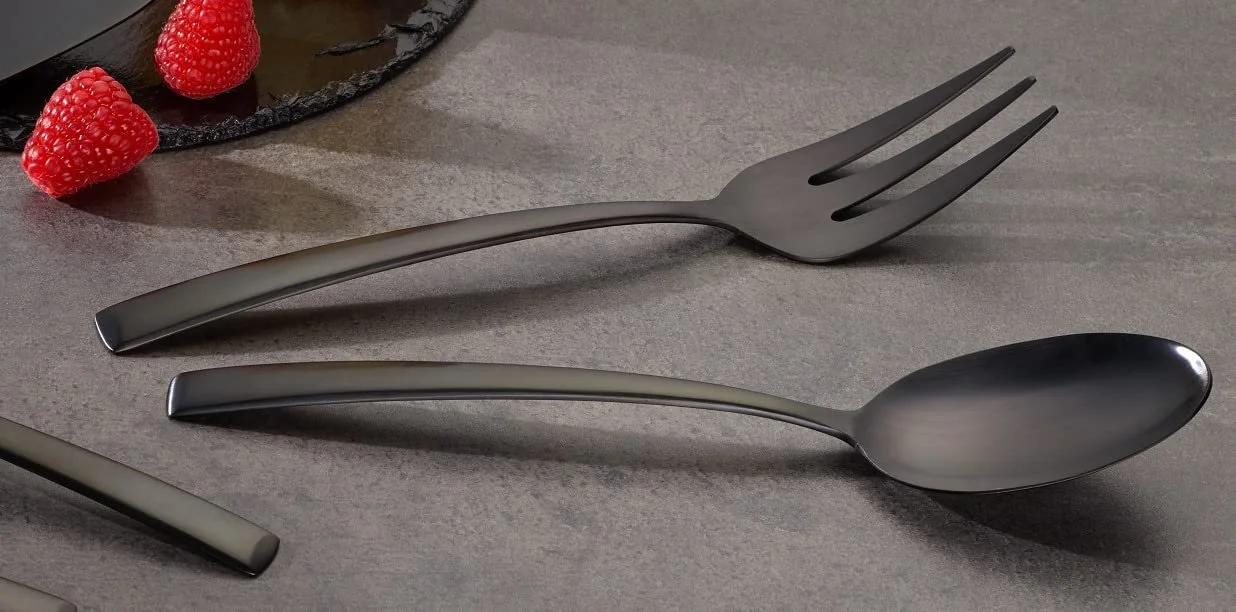 Набор столовых приборов ECHTWERK Avelino Black Edition, 42 предмета, до 6 персон, нержавеющая сталь 18/10, матовое покрытие, высококачественный, фото №6 Набор столовых приборов ECHTWERK Avelino Black Edition, 42 предмета, до 6 персон, нержавеющая сталь 18/10, матовое покрытие, высококачественный, фото №6
