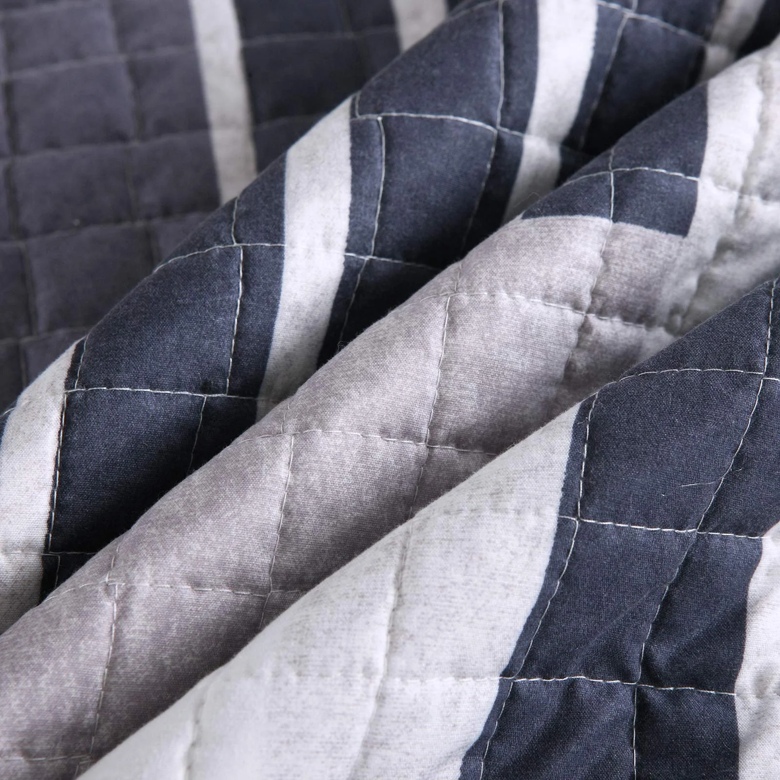 Покривало Holistar Двоспальне стьобане клаптикове двостороннє 150x200 см, фото №2