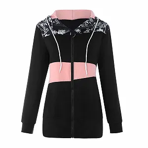 Женская зимняя куртка с капюшоном на кулиске synthetic.ua - Фото 1