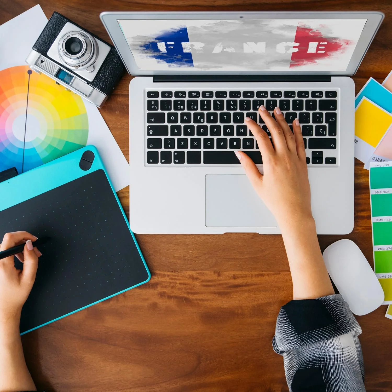 Скарбничка металева France Flag Used Look кругла, фото №8