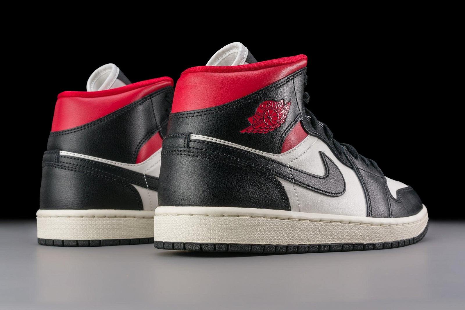 Кроссовки NIKE Air Max Plus Мужские для бега 852630, фото №7 Кроссовки NIKE Air Max Plus Мужские для бега 852630, фото №7