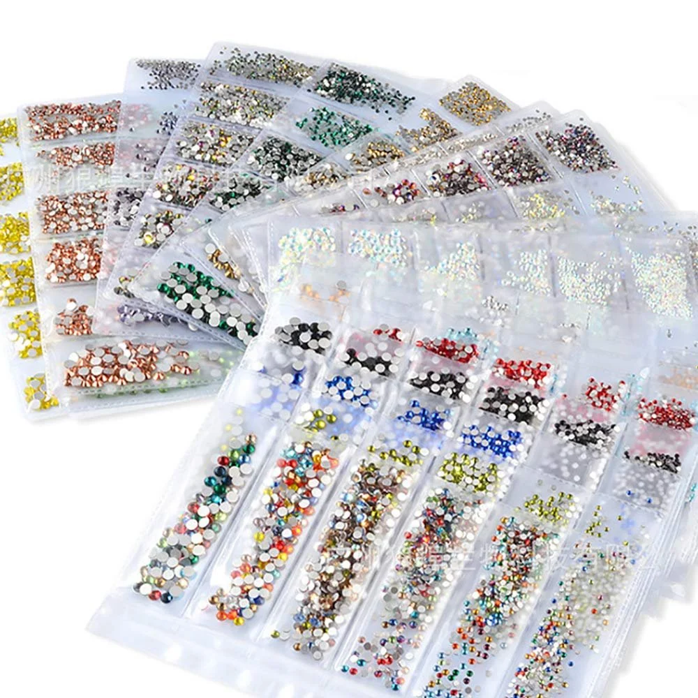 Стразы для ногтей Блестящие, маленькие 2 шт случайного цвета, фото №1