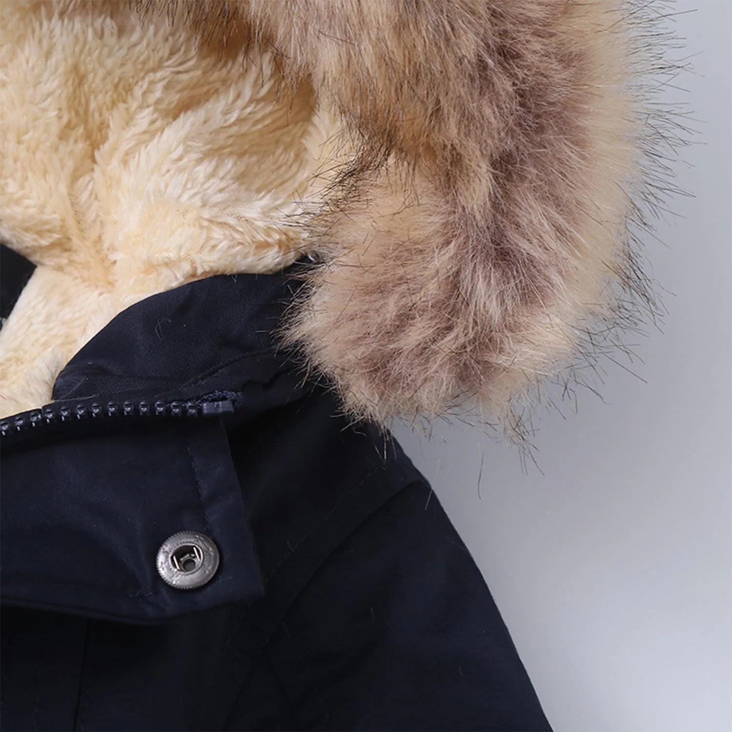 Дитяча зимова тепла флісова куртка з капюшоном зі штучним хутром, фото №3 Дитяча зимова тепла флісова куртка з капюшоном зі штучним хутром, фото №3