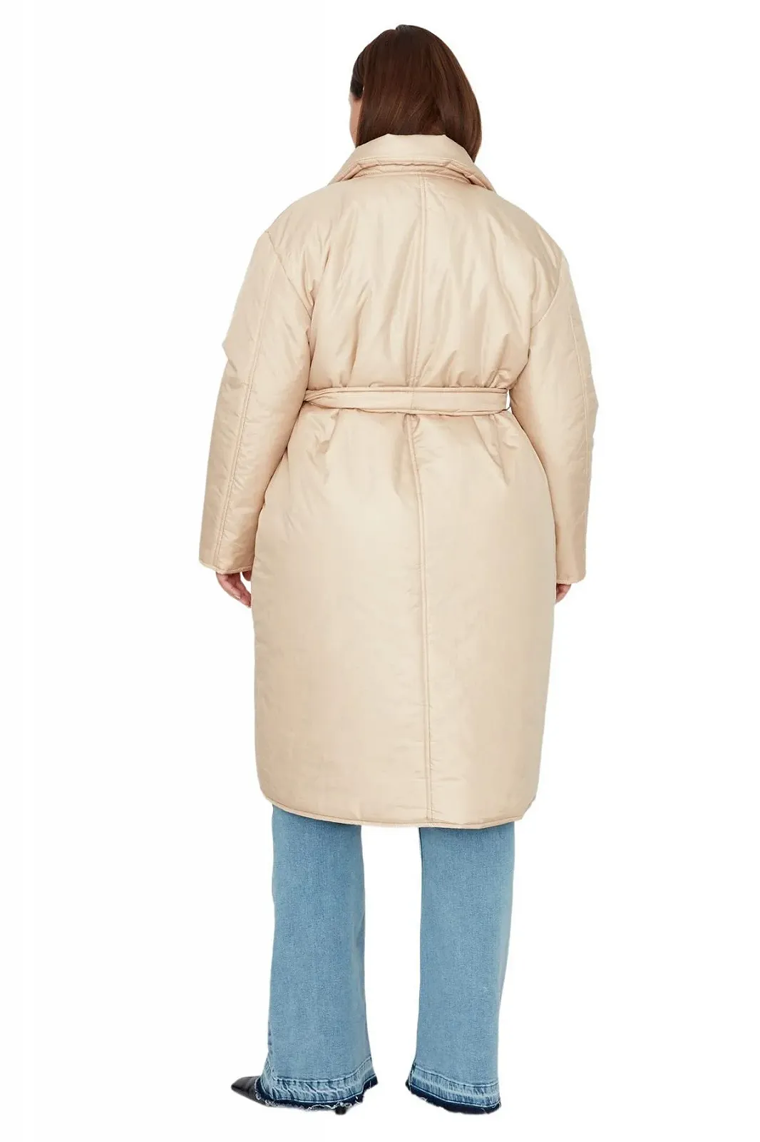 Куртка TRENDYOL Женская зимняя пуховая объёмного кроя, однотонная, фото №6 Куртка TRENDYOL Женская зимняя пуховая объёмного кроя, однотонная, фото №6