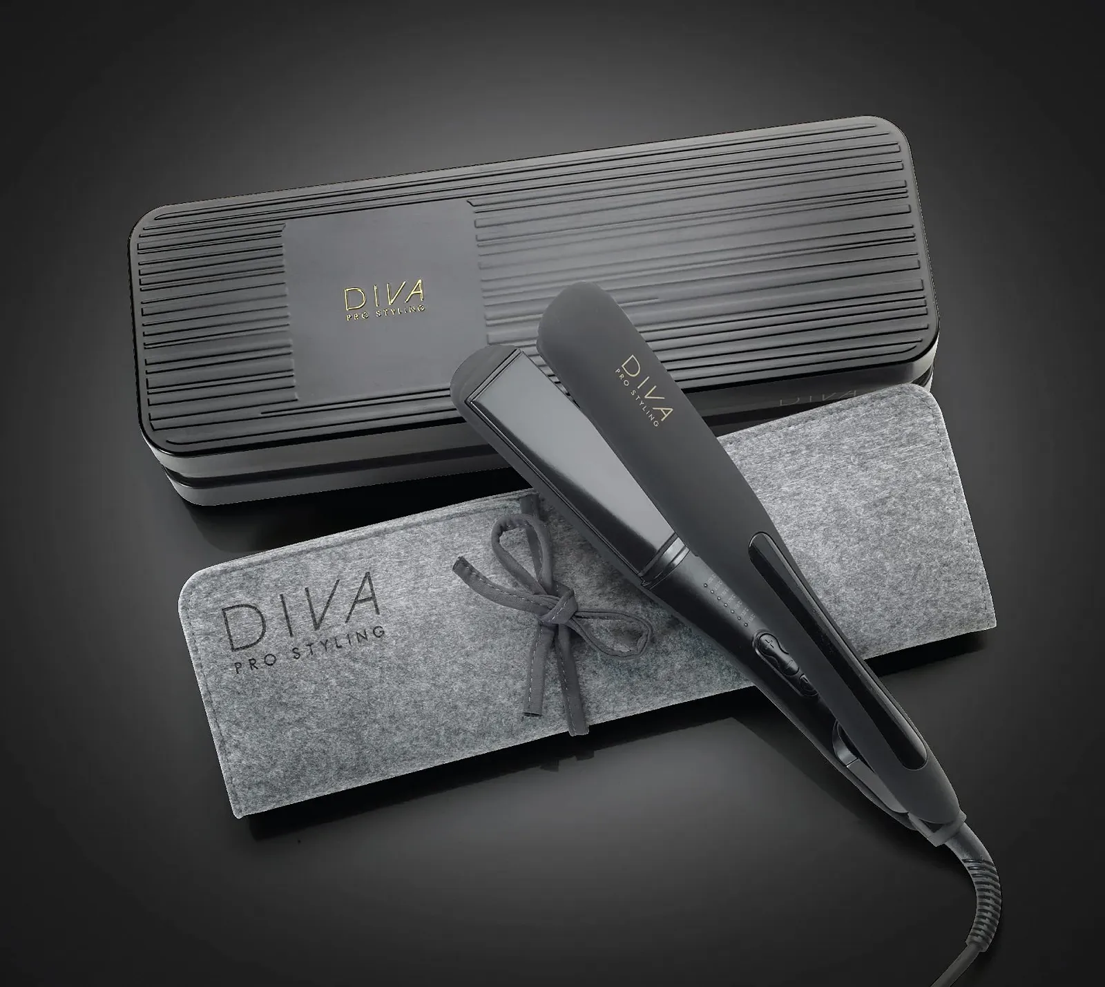 Выпрямитель для волос Diva Pro Styling Wide Digital Styler Экстраширокие керамические пластины Кабель 3 м Черный, фото №8 Выпрямитель для волос Diva Pro Styling Wide Digital Styler Экстраширокие керамические пластины Кабель 3 м Черный, фото №8