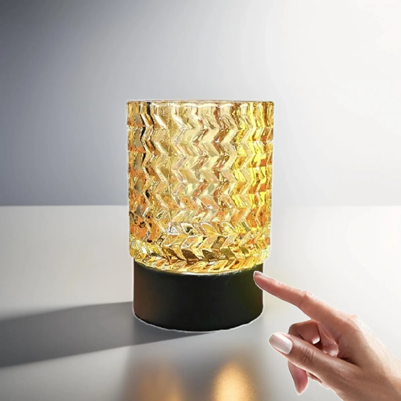 Настільна лампа Trango 2017-21C-L LED сенсорна з бежевим скляним абажуром E14 5 Вт 2700 К Бежевий, фото №1