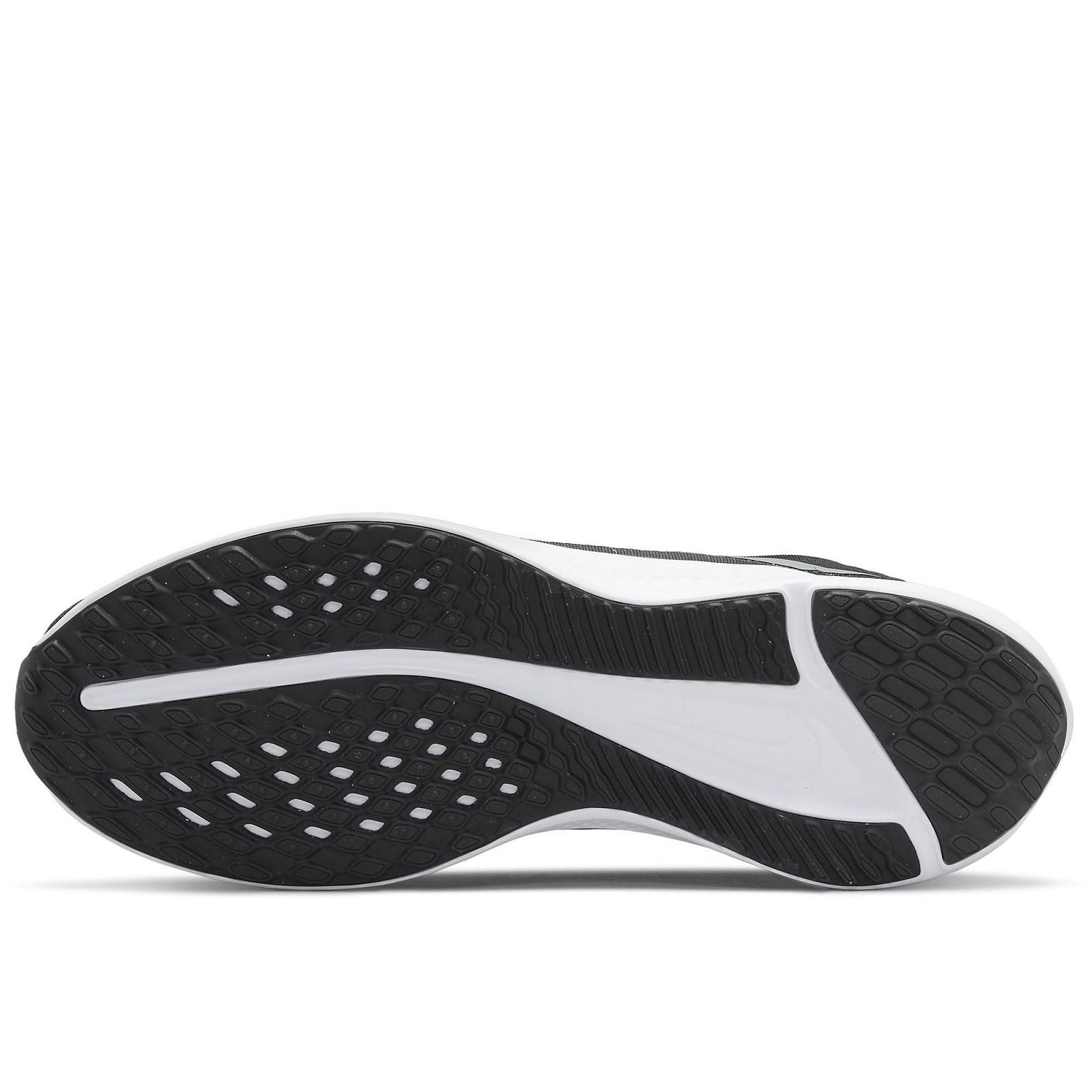 Кросівки Nike Quest 5 чоловічі, фото №6 Кросівки Nike Quest 5 чоловічі, фото №6