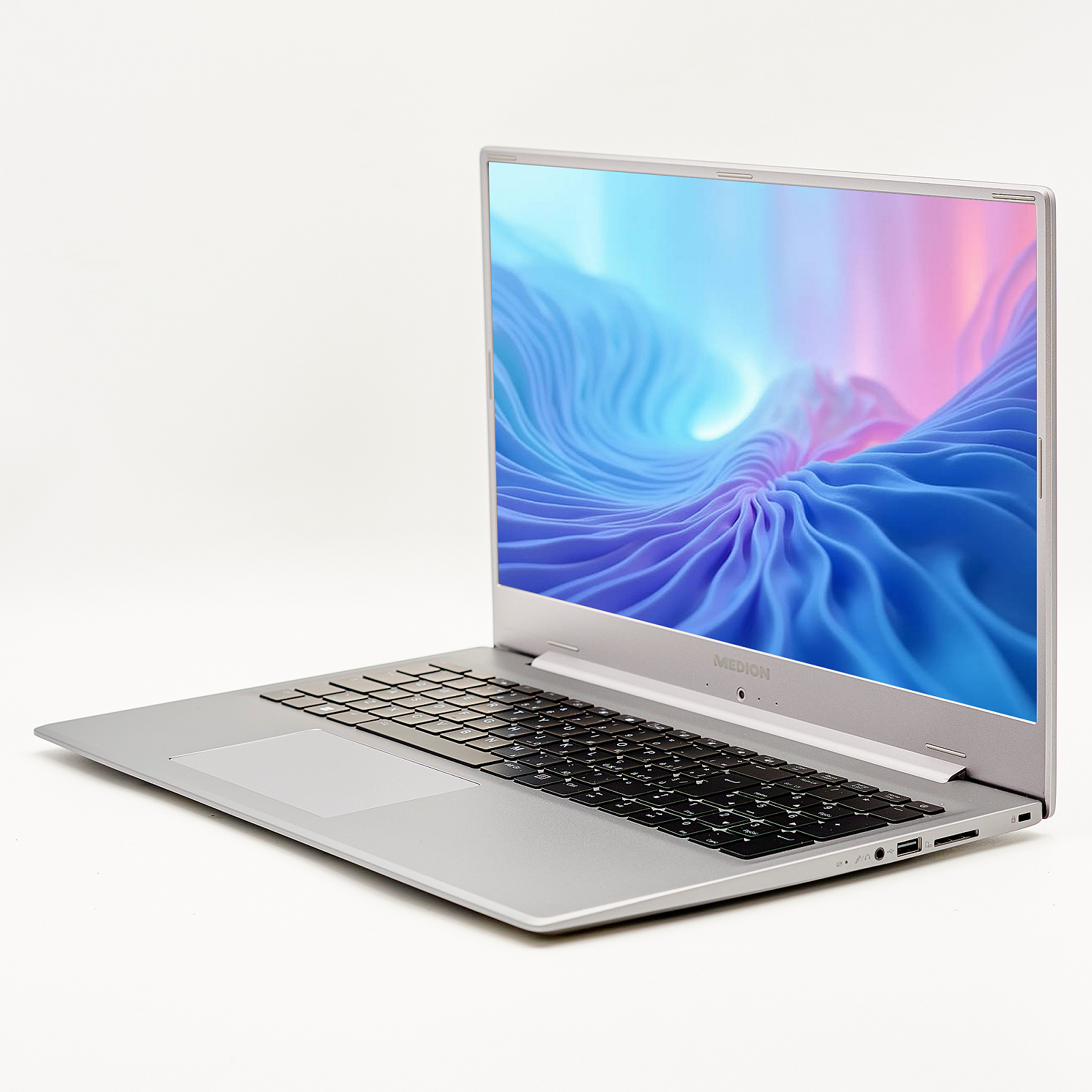 Ноутбук 17,3" Medion (Lenovo Group) Akoya S17403 Intel Core i5-10210U RAM 32 ГБ SSD 512 ГБ Intel UHD Graphics Металевий корпус Win10 (4419), фото №5